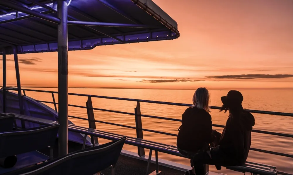 Hervey Bay Sunset Cruise with Bubbles - 2 Hours | Experience Oz-1