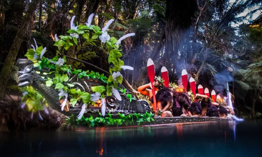 Cultural & Geothermal Experience | Experience Oz + NZ