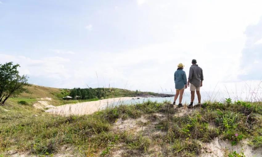 Self guided Bremer Island Day & Return Transfer | Experience Oz