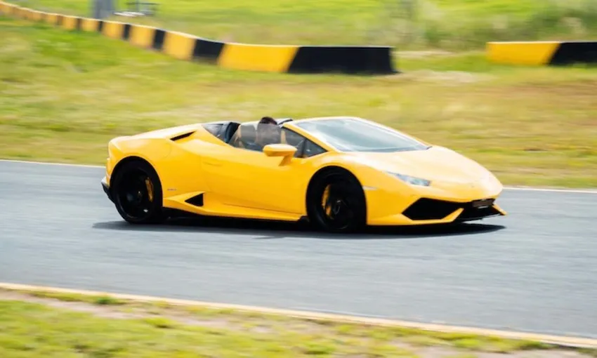 Ferrari, Lotus and Lamborghini Combo, 12 Laps - Melbourne