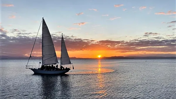 Lake Taupo Sunset & Maori Rock Carvings Cruise - 2.5 Hours