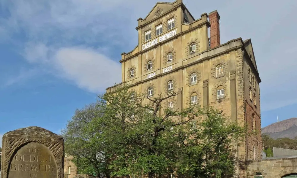 Cascade Estate Guided Historic Tour - 1 Hour | Experience Oz-3