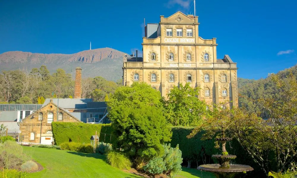 Cascade Estate Guided Historic Tour - 1 Hour | Experience Oz-1