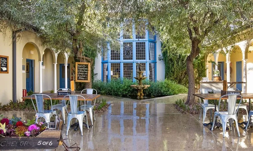Southern Highlands 1 Night Stay & Play Golf