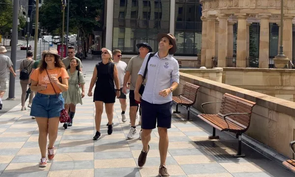 Brisbane City Highlights Walking Tour with Local Snack