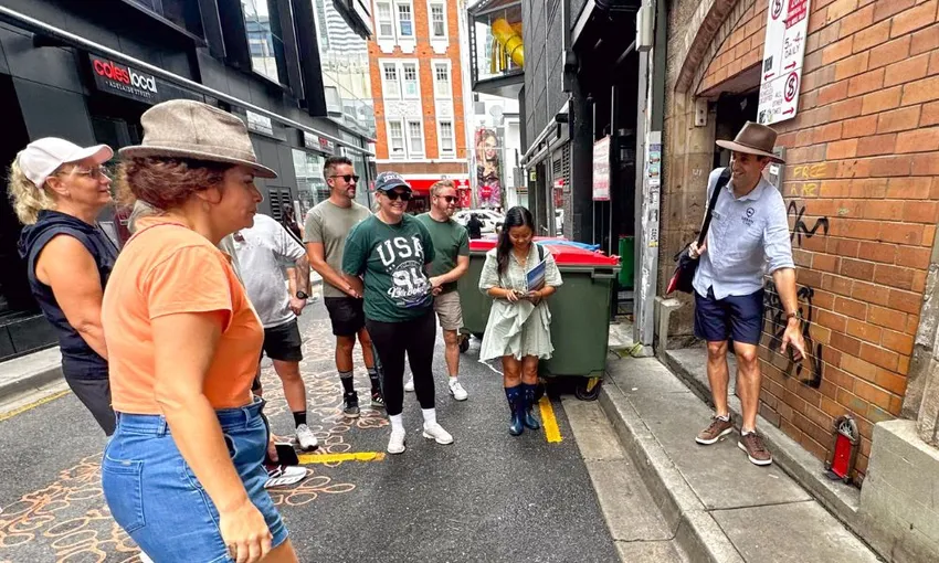 Brisbane City Highlights Walking Tour with Snack | Experience Oz