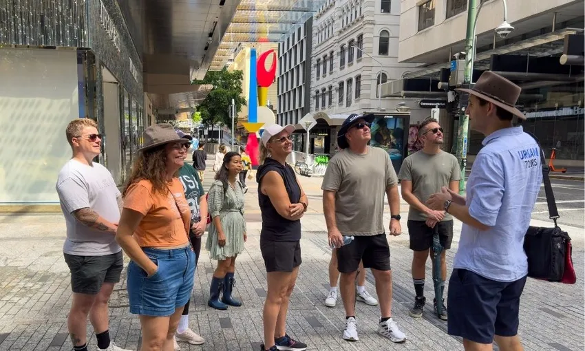 Brisbane City Highlights Walking Tour with Snack | Experience Oz