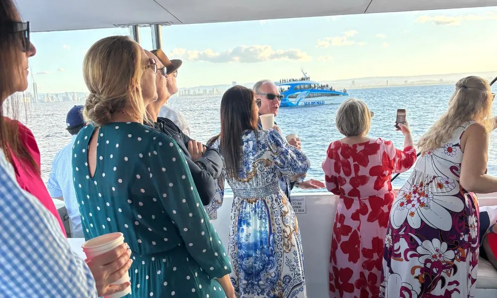 Gold Coast Whale Watching Cruise - 2.5 Hours | Experience OZ-6