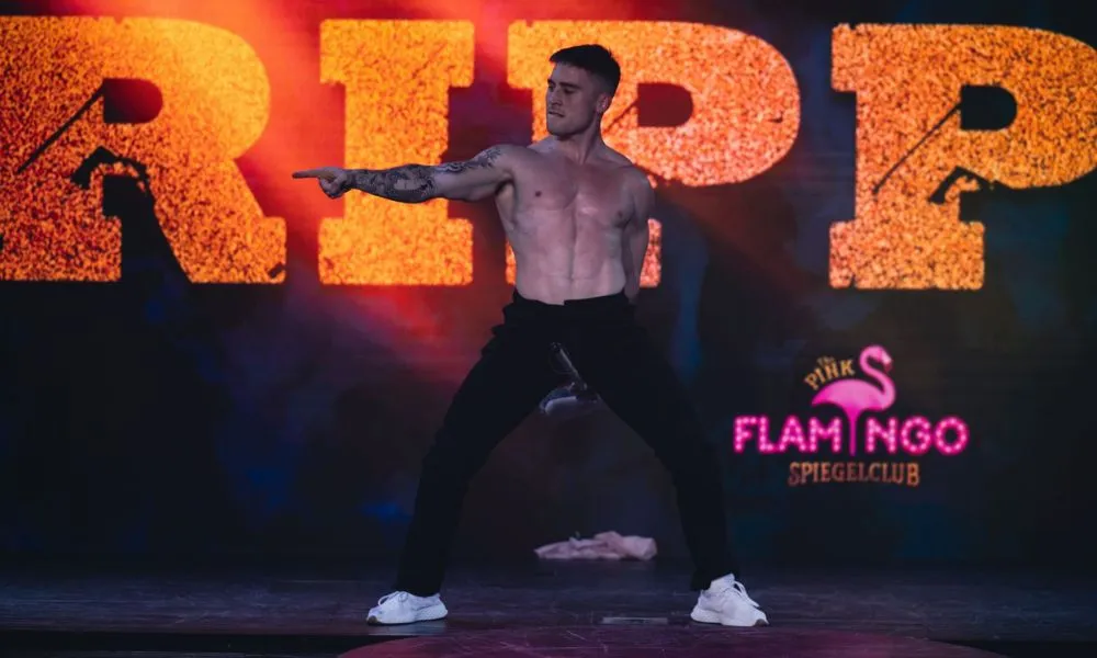 Pink Flamingo Gold Coast Ripped Show Tickets | Experience Oz-2