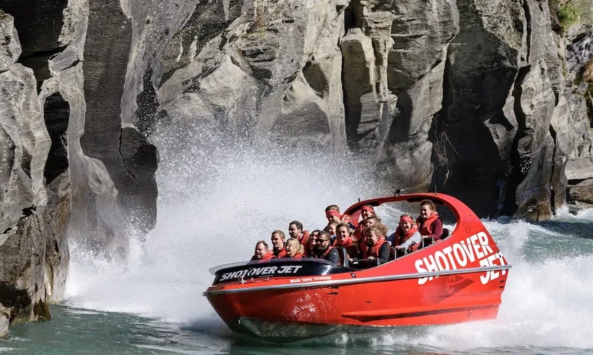 Jet Boat Ride, 25 Minutes Shotover Canyon - Queenstown