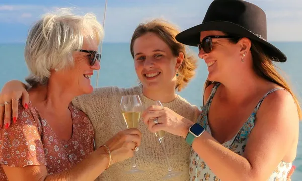 Broome Dolphin & Sunset Cruise - Half Day