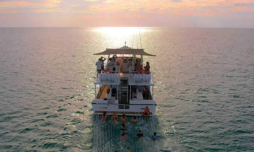 Broome Whale Watching & Sunset Cruise - Half Day | Experience Oz