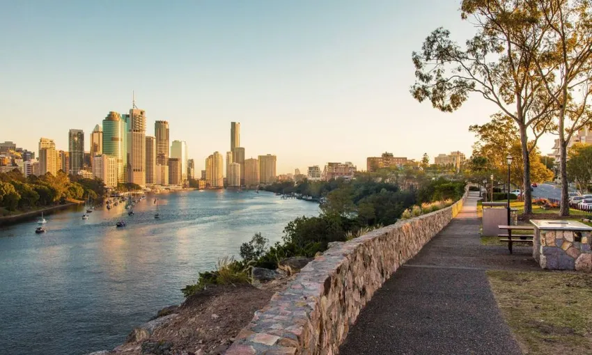 City Loop Hop on Hop off Bus Tour - Brisbane