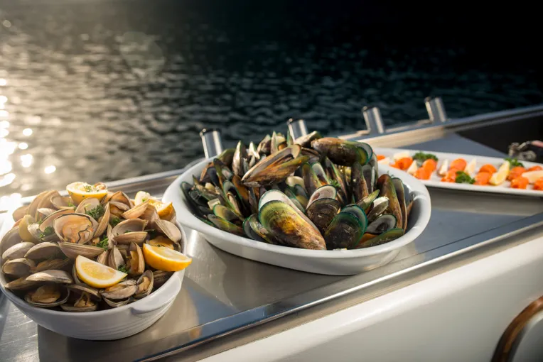 Marlborough Sounds Seafood Cruise with Wine - 3.5 Hours