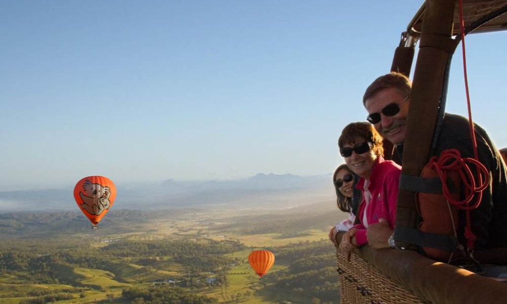Gold Coast Hot Air Ballooning with Sparkling Wine & Transfer