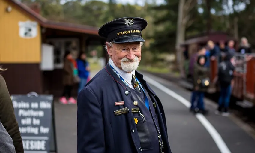 Puffing Billy & Phillip Island Penguins Day Tour | Experience Oz
