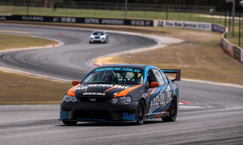 VIP Package 1 Sighting, 10 Fast & 3 Hot Laps - Carco Raceway