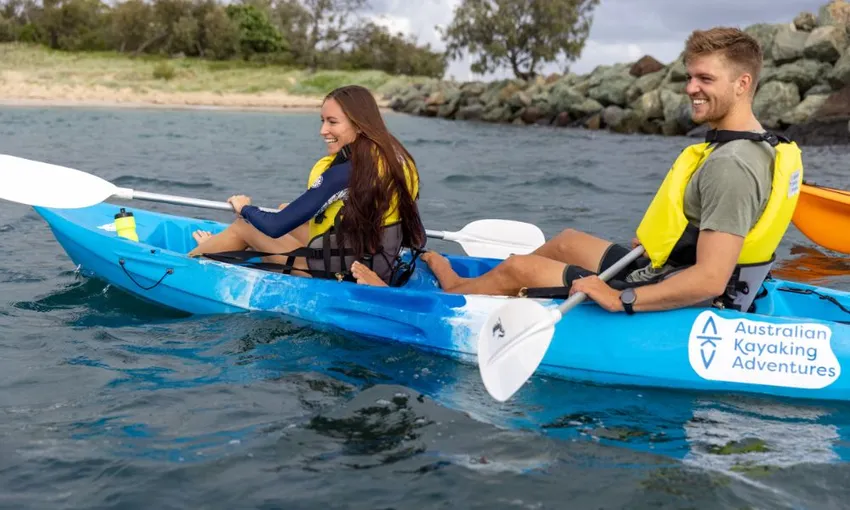 Surfers Paradise Sunset Kayaking Tour - 90 Minutes 