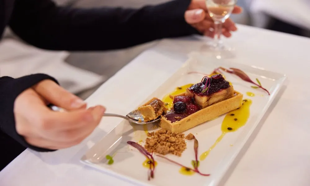 Sydney Harbour Lunch Cruise - 2 Hours | Experience Oz-4