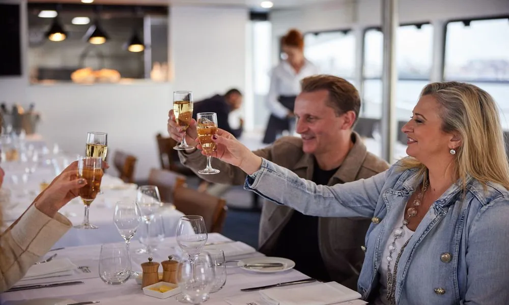 Sydney Harbour Lunch Cruise - 2 Hours | Experience Oz-1