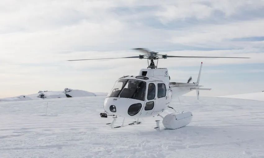 Pisa Range Snowshoe Trek & Helicopter Flight | Experience Oz + NZ