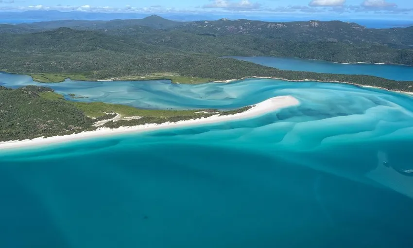 Scenic Flight Over Heart Reef, 1 Hour - Airlie Beach