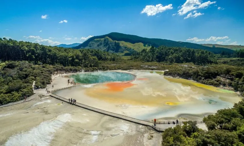 Rotorua Day Tour to Wai-O-Tapu & Redwoods | Experience Oz + NZ