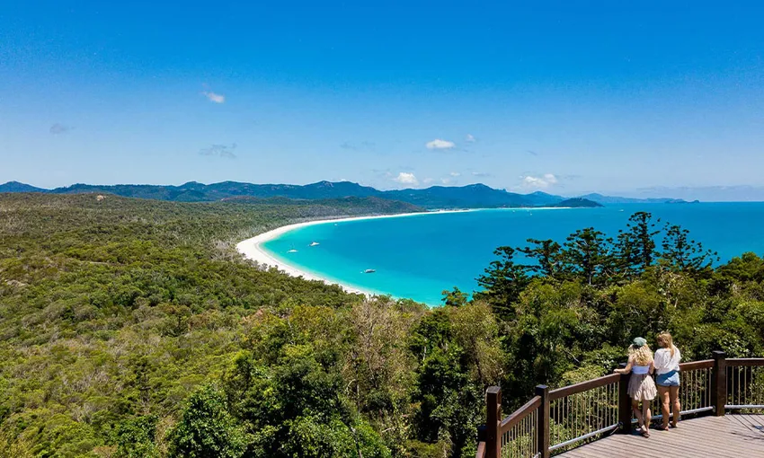 Whitehaven Beach Tour with Lunch - Full Day | Experience Oz