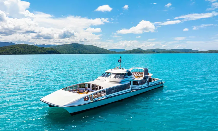 Whitehaven Beach Tour with Lunch - Full Day | Experience Oz