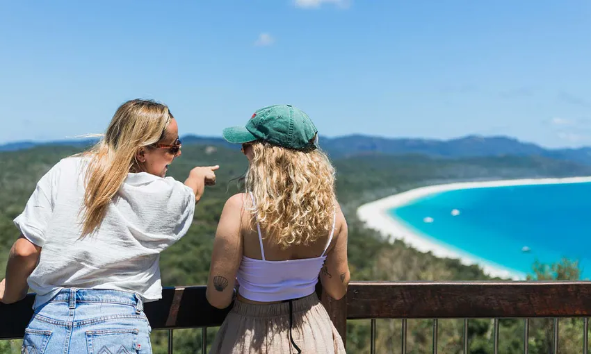 Whitehaven Beach Tour with Lunch - Full Day | Experience Oz