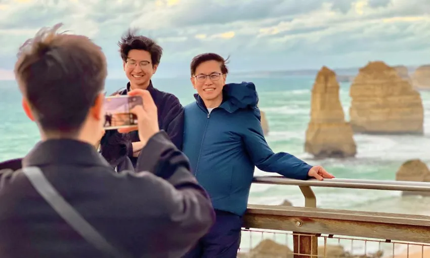 Great Ocean Road, Penguin Parade & City Tour | Experience Oz