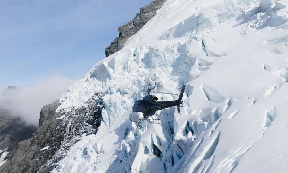 Mount Aspiring Helicopter and Jet Boat Combo | Experience Oz + NZ-1