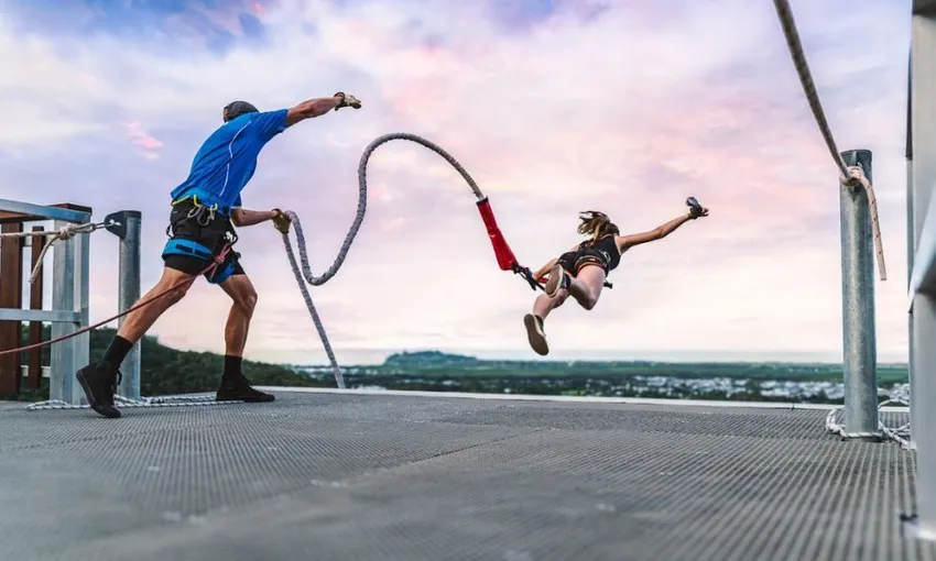 Running Rooftop Bungy Jump - Cairns