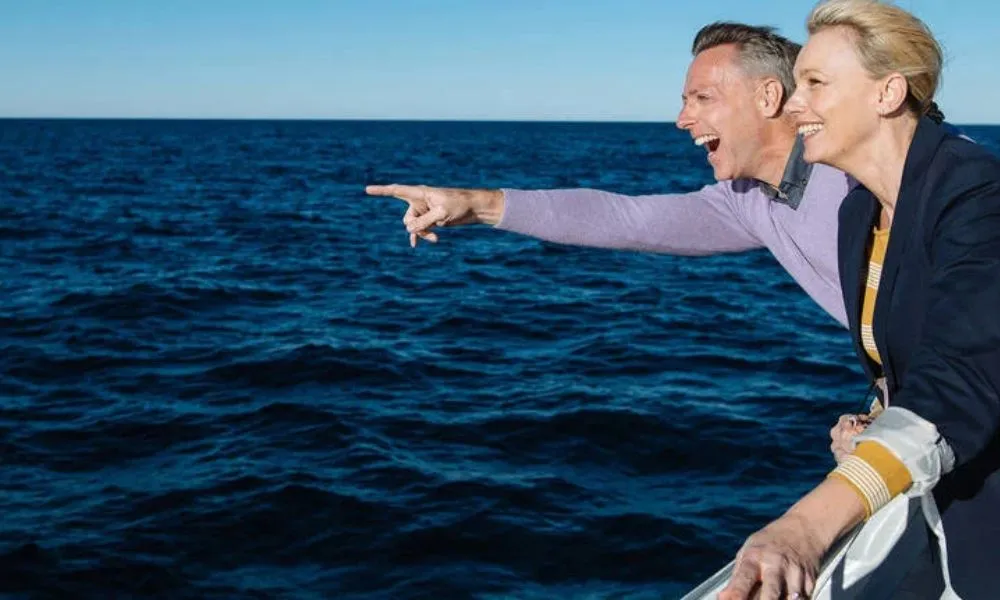 Whale Watching Cruise & Taronga Zoo Entry - 1 Day | Experience Oz-4