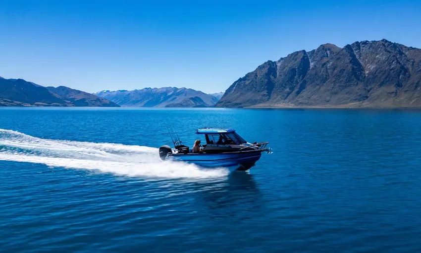 Queenstown’s Lake Wakatipu Fishing – 3 Hours | Experience Oz + NZ