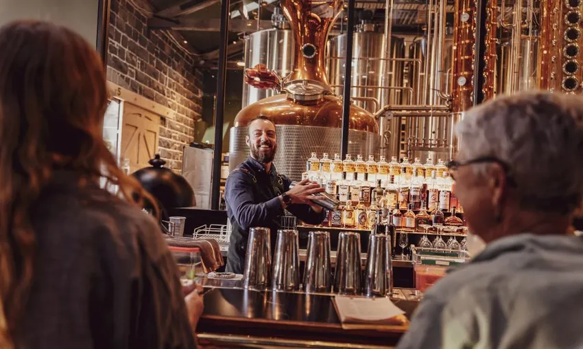 Ballarat Food & Distillery Tour - 2.5 Hours | Experience Oz