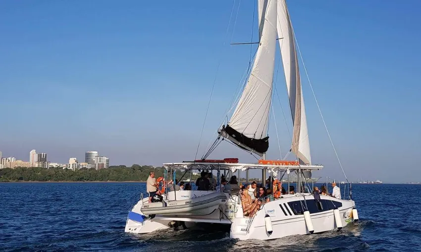 Darwin Sunset Sailing with BBQ Dinner & Drinks | Experience Oz