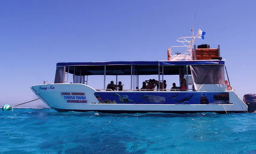 Ningaloo Coral Viewing & Snorkelling - 2 Hours | Experience Oz