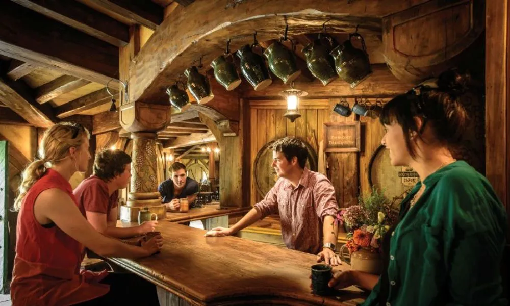 Hobbiton & Wai-O-Tapu Tour from Auckland | Experience Oz + NZ-8