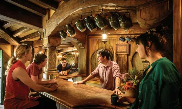 Hobbiton & Rotorua with Wai-O-Tapu Tour from Auckland