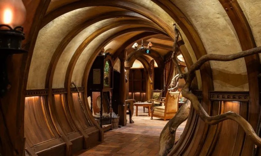 Hobbiton & Wai-O-Tapu Tour from Auckland | Experience Oz + NZ