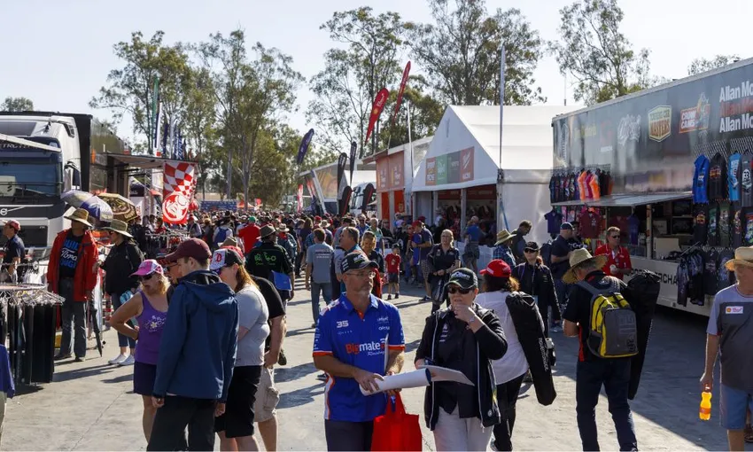 Ipswich Super 440 Sports Lounge Pass and Guided Track Tour, 3 Days