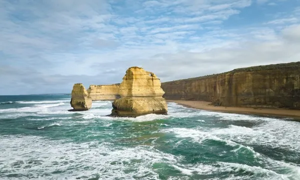 Great Ocean Road & Twelve Apostles Full Day Tour
