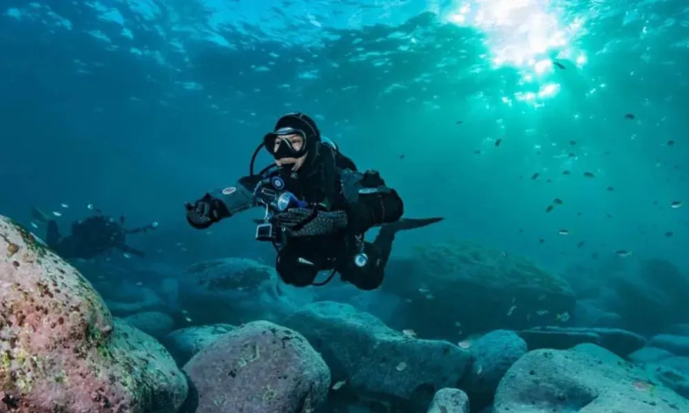 Bondi Introductory Scuba Dive Session - 4 Hours | Experience Oz-2