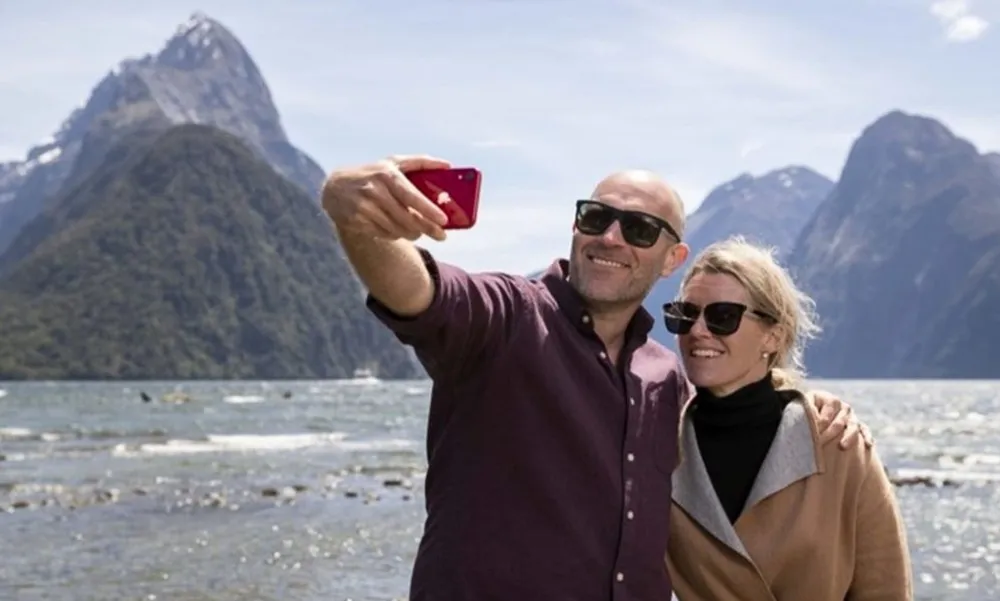 Milford Sound Helicopter Flight with Landings | Experience Oz-7