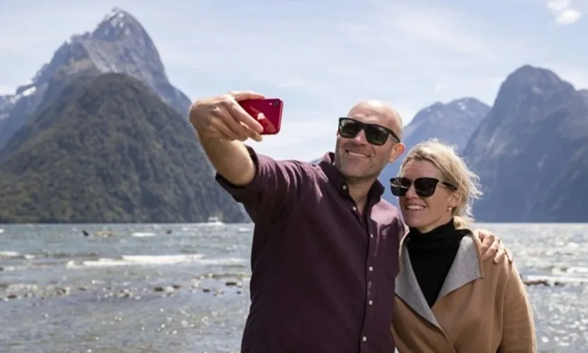 Milford Sound Helicopter Flight with Landings | Experience Oz