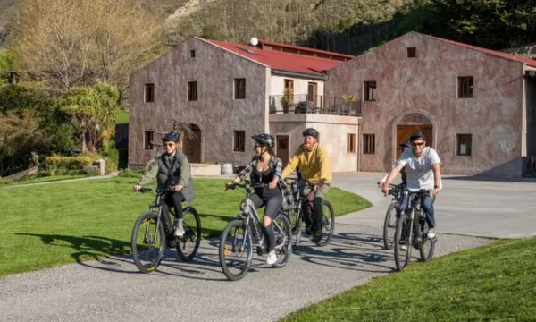 Gibbston's Wine Valley Self-Guided E-Bike Tour - Full Day