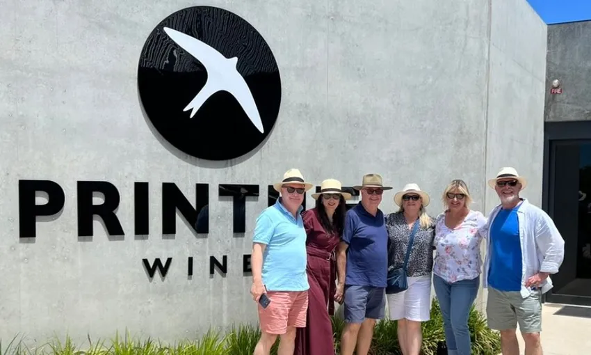 Orange Winery Trike Tour & Gourmet Picnic - For 2 | Experience Oz