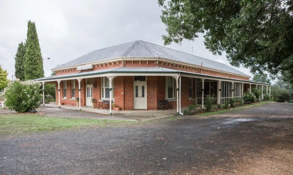 Lancefield Old Hospital Paranormal Overnight Stay | Experience Oz-5