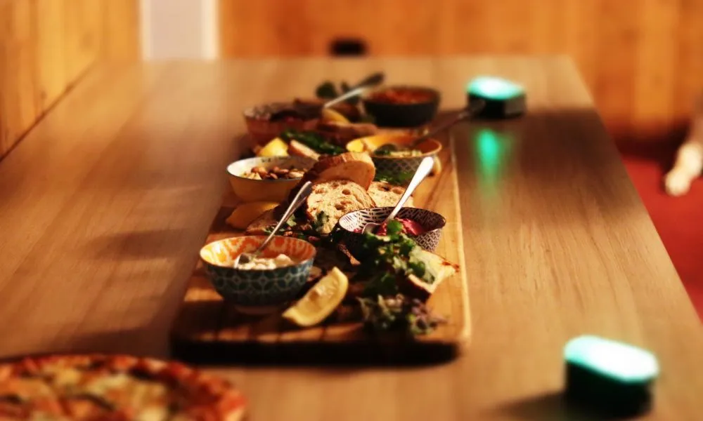 Victoria Hotel Paranormal Investigation & Dinner | Experience Oz-2